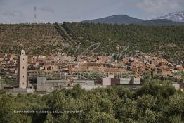 Image du Maroc Professionnelle de  Tnine Ourika, le village berbère située dans la vallée de l'Ourika sur la route de l'Oukaimden dans le haut Atlas, Mardi 27 Février 2007. (Photo / Abdeljalil Bounhar) 